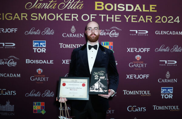 GFB 0702 G Cue OT Au