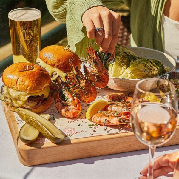 Burgers & Prawns
