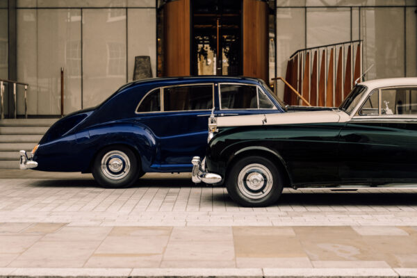 Checking into The Berkeley with family in tow – the shorter-wheelbase Lunaz Silver Cloud
