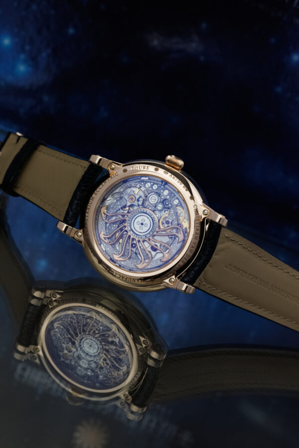 The calibre of the Christiaan Van Klaauw, Grand Planetarium