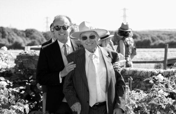 Simon and Jimmy Thomas