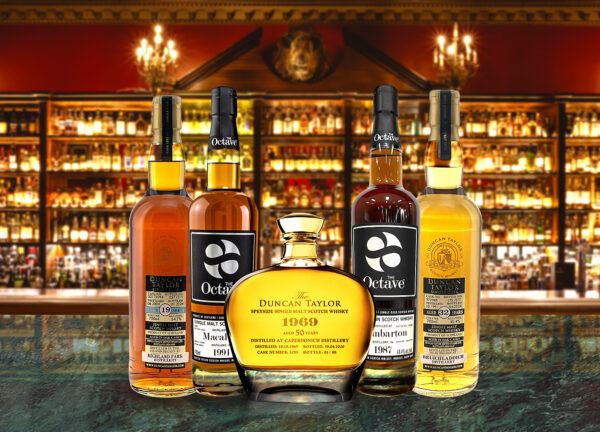 A rare and intimate homage to Uisge Beatha (Scots Gaelic for “the water of life”), hosted by whisky legend Mark Thomson (right) and Jonathan Ray of The Spectator