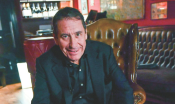 Jools Holland: Smilin' the Blues Away