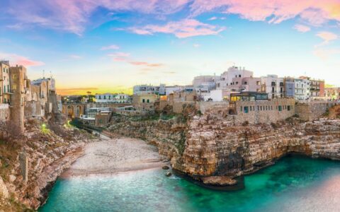 Puglia: A Valley By The Sea